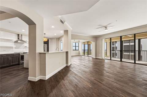 11640 Court Of Palms 304, Fort Myers FL - photo 11 of 49