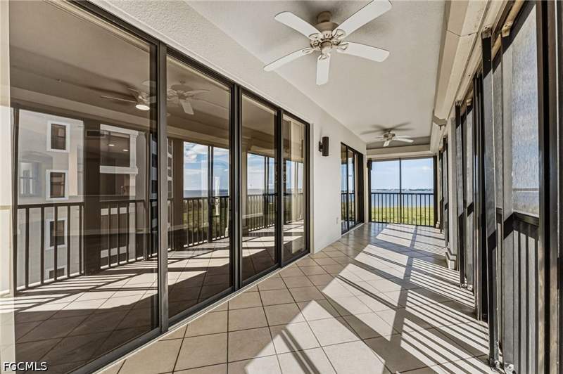 3 bedroom Condominium at 11640 Court Of Palms 304, Palmas Del Sol, Fort Myers — photo 5