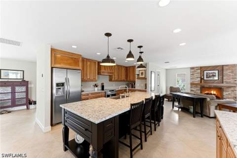9981 Treasure Cay Ln, Bonita Springs FL - photo 7 of 34