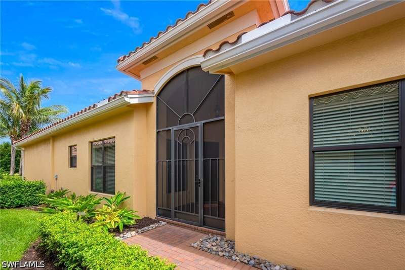 3 bedroom Attached at 13322 Silktail Dr, Marbella Isles, Naples — photo 2