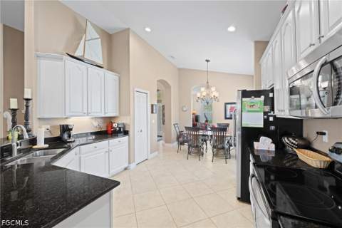 11980 Avalon Preserve Blvd, Fort Myers FL - photo 10 of 47