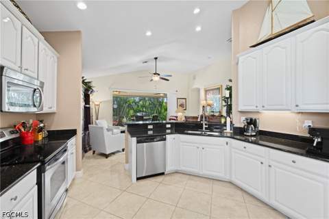 11980 Avalon Preserve Blvd, Fort Myers FL - photo 9 of 47