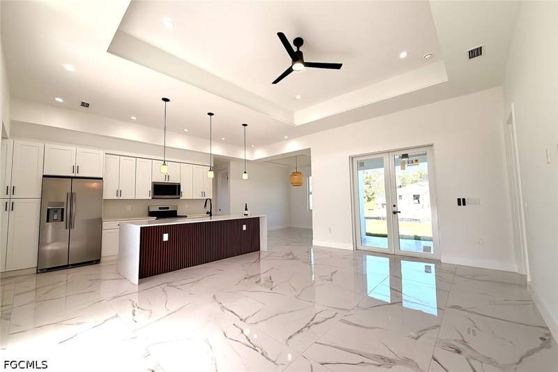 3 bedroom SingleFamilyResidence at 3003 37th St W, Lehigh Acres, Lehigh Acres — photo 4