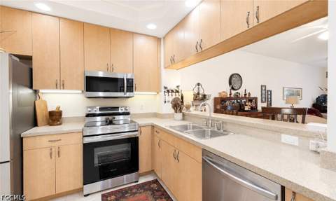 1133 Van Loon Commons Cir 202, Cape Coral FL - photo 8 of 47