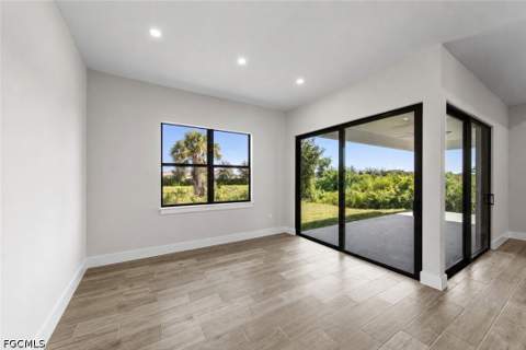 3804 Hyde Park Dr, Fort Myers FL - photo 15 of 37