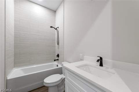 3804 Hyde Park Dr, Fort Myers FL - photo 19 of 37