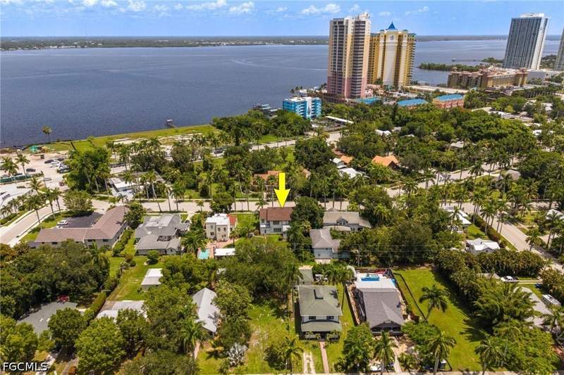 3 bedroom SingleFamilyResidence at 2644 Providence St, Dean Park, Fort Myers — photo 3