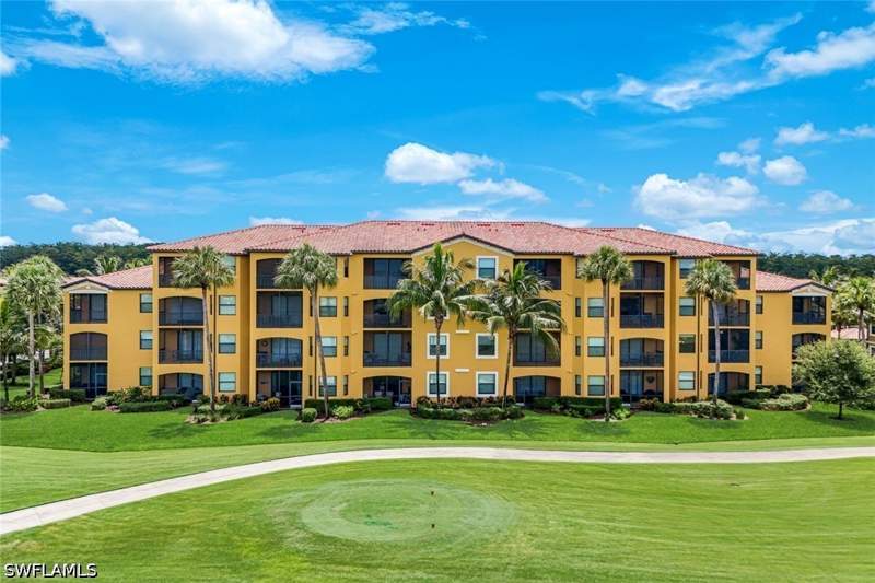 2 bedroom Condominium at 17951 Bonita National Blvd 422, Bonita National Golf And Country Club, Bonita Springs — photo 3