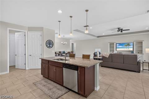 3000 Sunset Pointe Cir, Cape Coral FL - photo 10 of 39