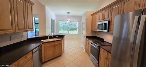 7856 Founders Cir, Naples FL - photo 6 of 23