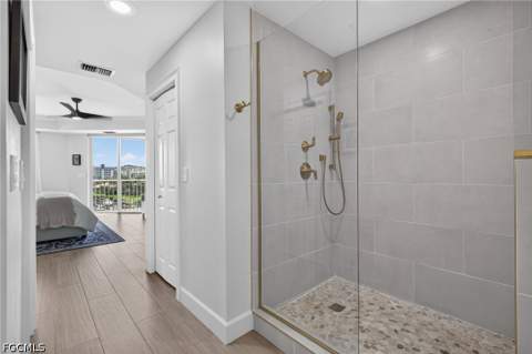 15210 Portside Dr 402, Fort Myers FL - photo 20 of 36