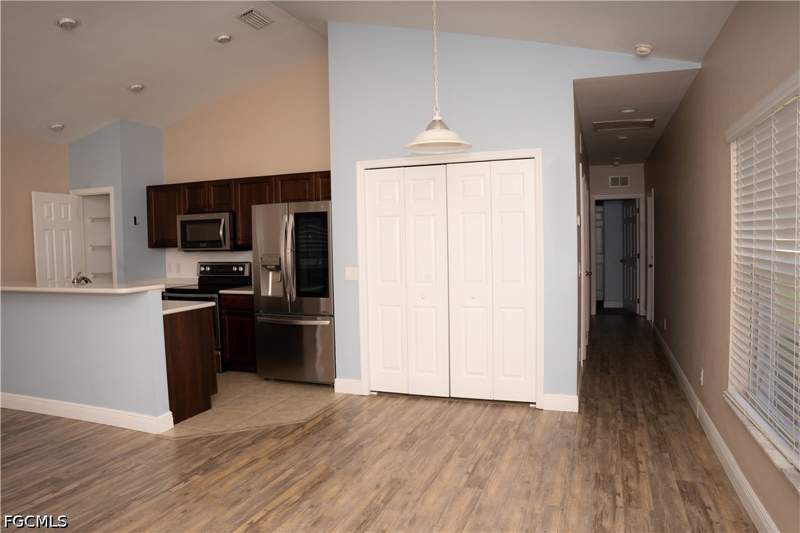 2 bedroom SingleFamilyResidence at 295 Destiny Cir, Celebration Cape, Cape Coral — photo 5