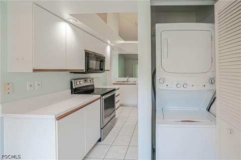 109 Wading Bird Cir 206, Naples FL - photo 13 of 38