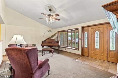 10910 Irish Ln, Fort Myers FL - photo 11 of 42