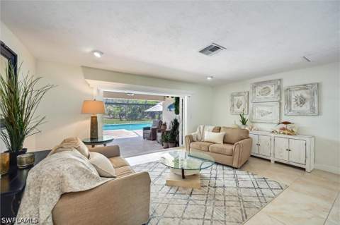 3480 19th Ave SW, Naples FL - photo 8 of 49