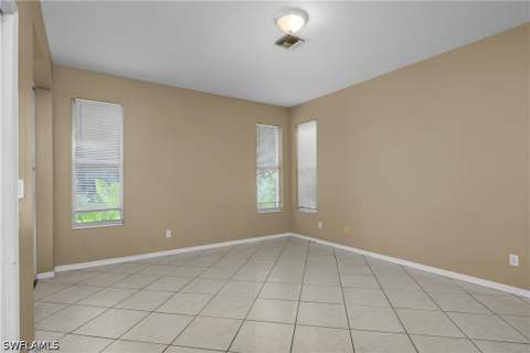 11082 Lakeland Cir, Fort Myers FL - photo 18 of 36