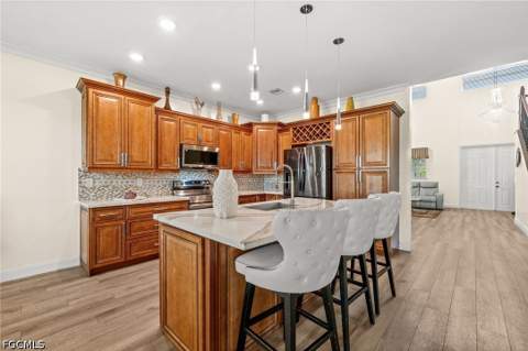 1541 Birdie Dr, Naples FL - photo 15 of 46