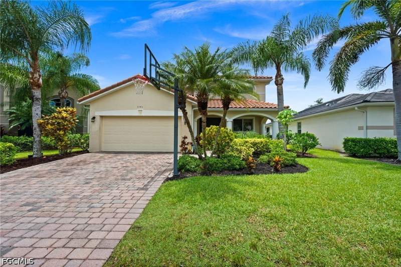 4 bedroom SingleFamilyResidence at 1541 Birdie Dr, Valencia Country Club, Naples — photo 3