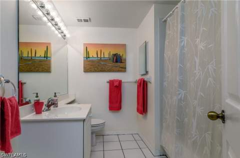 13020 Hamilton Harbour Dr I7, Naples FL - photo 18 of 29