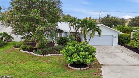 2200 Jasper Ave, Fort Myers FL - photo 6 of 31