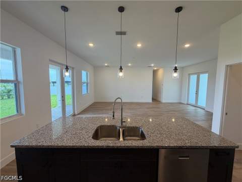 336 SW 31st Pl, Cape Coral FL - photo 6 of 23