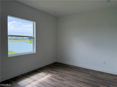 336 SW 31st Pl, Cape Coral FL - photo 9 of 23