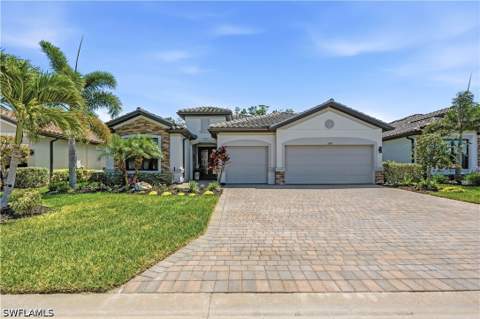 11231 Shady Lake Run, Fort Myers FL - photo 14 of 46