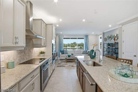 4578 Arboretum Cir 202, Naples FL - photo 10 of 44