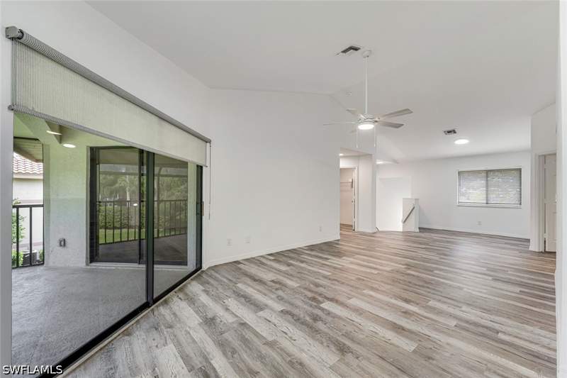 2 bedroom Condominium at 142 Bennington Dr 8, Coach Homes, Naples — photo 4