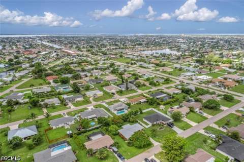 117 SE 45th Ter, Cape Coral FL - photo 21 of 23