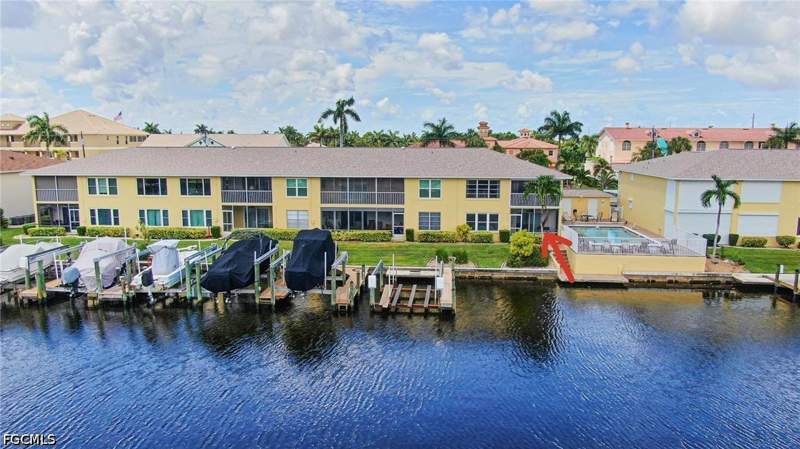 2 bedroom Condominium at 1627 Beach PKWY 105, BEACH VILLA CONDO, Cape Coral — photo 1