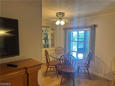 84 Poinsettia Dr, Fort Myers FL - photo 7 of 21