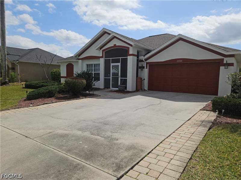 3 bedroom SingleFamilyResidence at 18300 Plumbago Ct, Town Lakes, Lehigh Acres — photo 3
