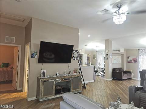 18300 Plumbago Ct, Lehigh Acres FL - photo 8 of 33