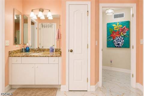 507 Diplomat Pkwy E, Cape Coral FL - photo 17 of 36