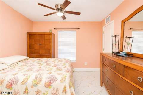 507 Diplomat Pkwy E, Cape Coral FL - photo 18 of 36