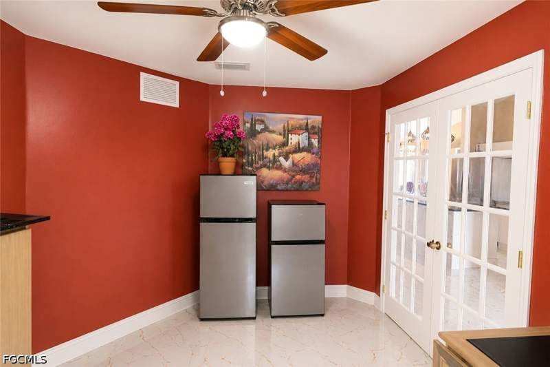 3 bedroom SingleFamilyResidence at 507 Diplomat Pkwy E, Cape Coral, Cape Coral — photo 5