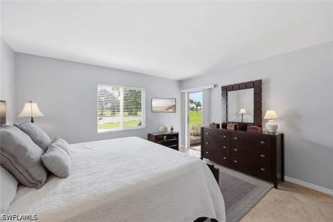 1075 Foxfire Ln 103, Naples FL - photo 11 of 48