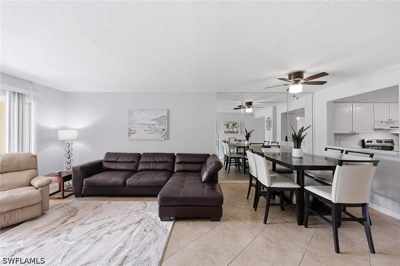 2 bedroom Condominium at 1075 Foxfire Ln 103, Foxmoor, Naples — photo 2