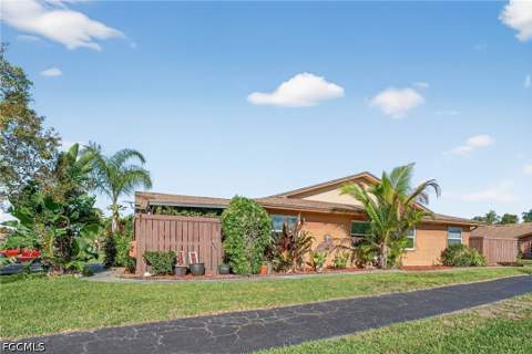 17313 Birchwood Ln, Fort Myers FL - photo 23 of 30