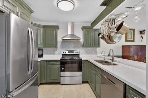 17313 Birchwood Ln, Fort Myers FL - photo 9 of 30