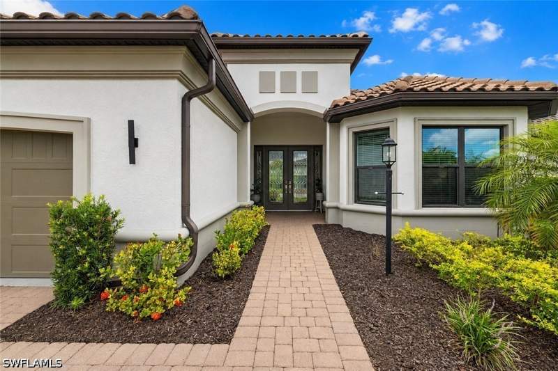 3 bedroom SingleFamilyResidence at 17489 Aquila Ct, Esplanade Lake Club, Fort Myers — photo 2