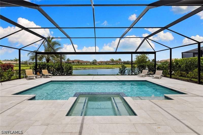 3 bedroom SingleFamilyResidence at 17489 Aquila Ct, Esplanade Lake Club, Fort Myers — photo 3