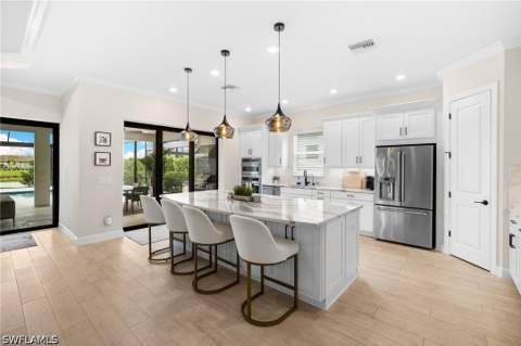 17489 Aquila Ct, Fort Myers FL - photo 8 of 48