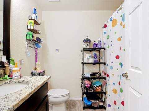 5042 SE Tradewinds Cir, Labelle FL - photo 10 of 16