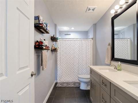 5042 SE Tradewinds Cir, Labelle FL - photo 7 of 16