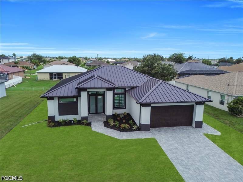 4 bedroom SingleFamilyResidence at 2204 NW 5th Ter, Cape Coral, Cape Coral — photo 2