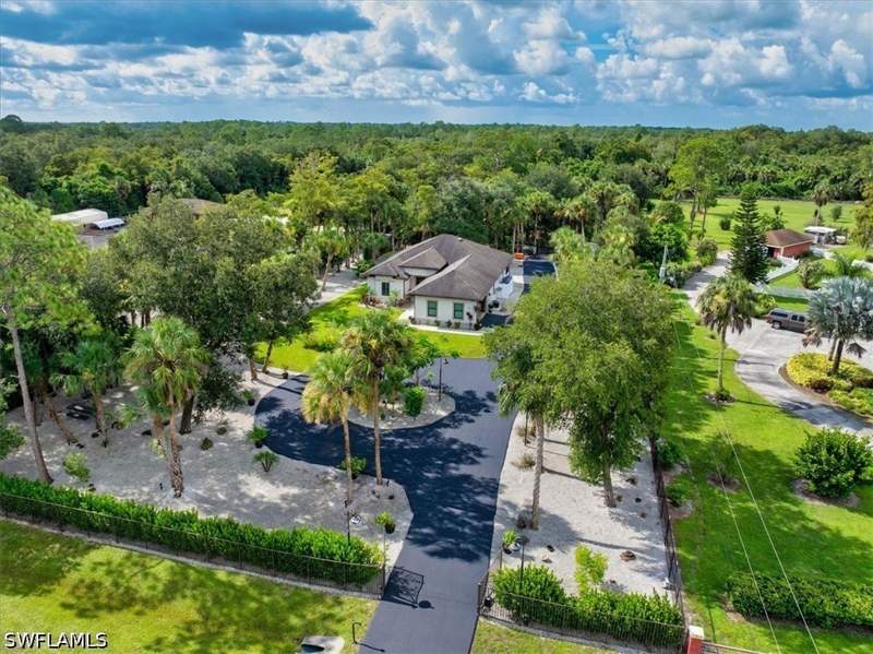 4 bedroom SingleFamilyResidence at 328 16th Ave NW, Golden Gate Estates, Naples — photo 3