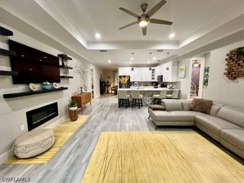 328 16th Ave NW, Naples FL - photo 9 of 49