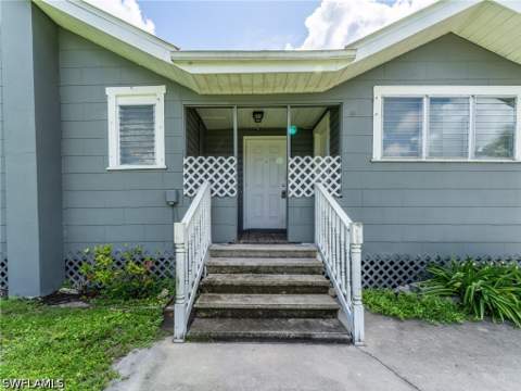 3802 Seminole Ave, Fort Myers FL - photo 11 of 29